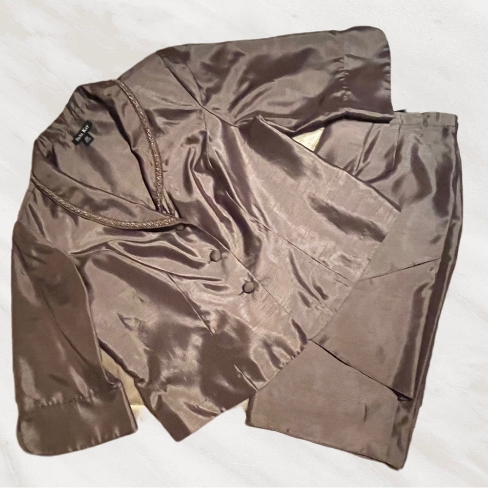 Dana Kay Jacket & Skirt Set. New with Tags. $126 Retail.